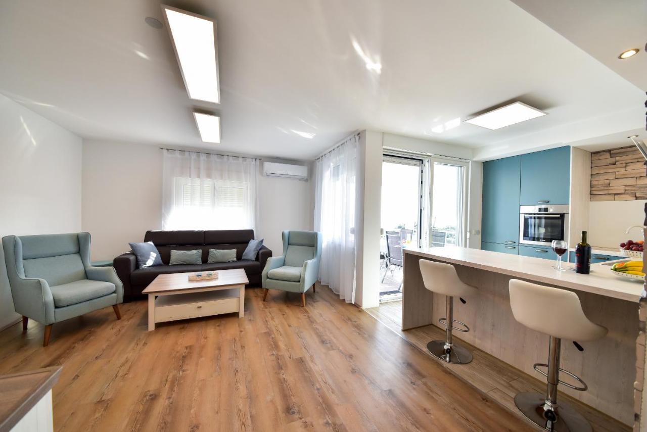 Apartmani Rudius Kožino エクステリア 写真